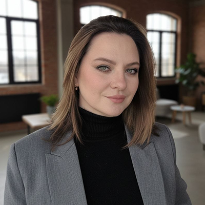 АЛЕКСАНДРА ЯКОВЕНКО